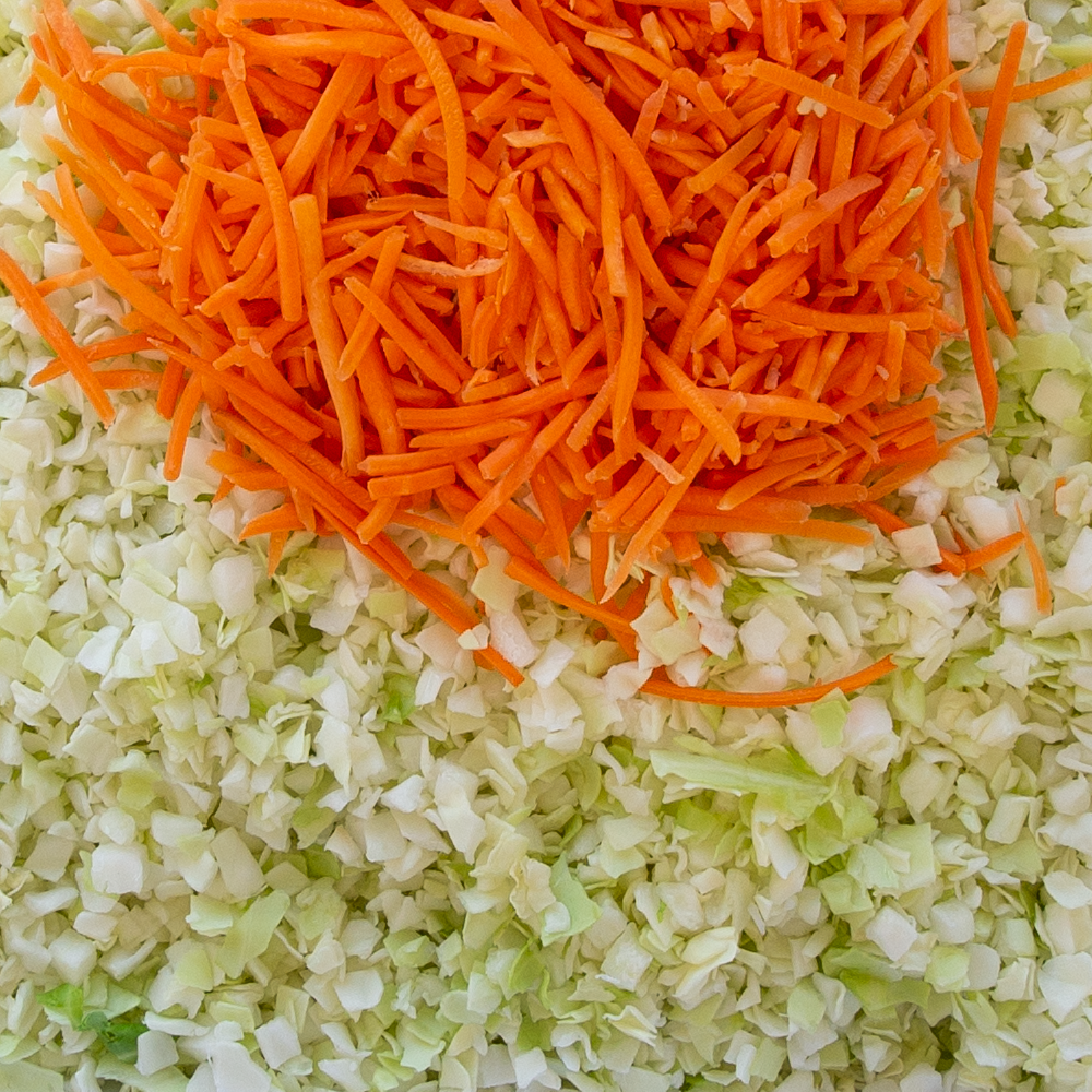 562 3/8”Diced Cabbage 10 Shred Car 4/5 GreenGate Fresh